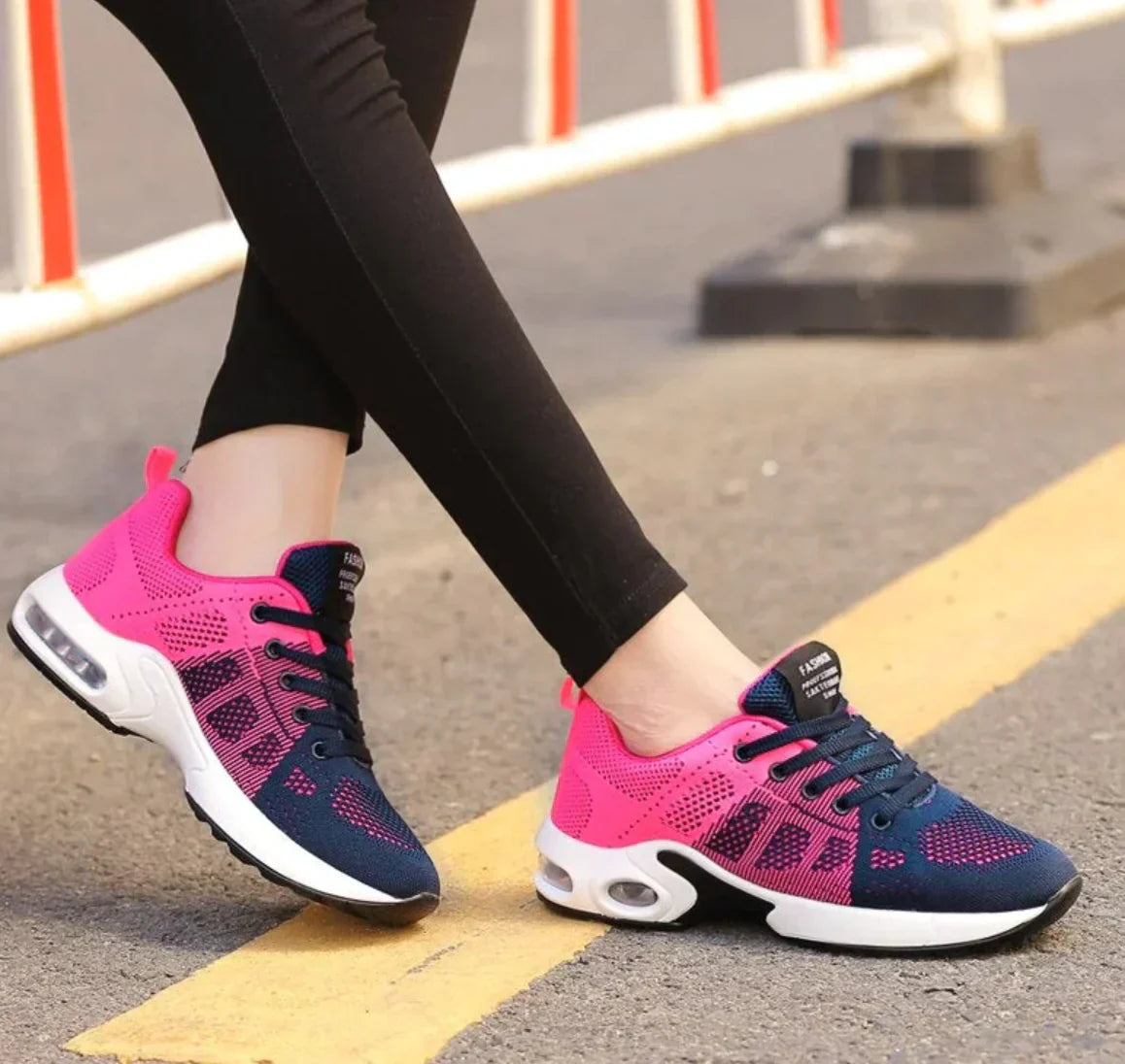 Zwergini-Mode – die bequemsten orthopädischen schuhe des jahres 2023!