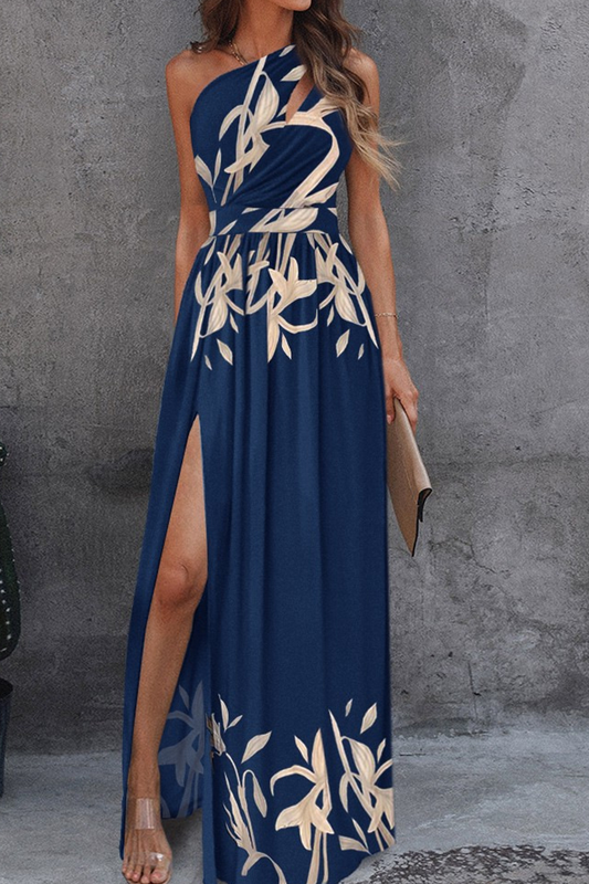 langes Kleid mit einem Schulter, schrägem Halsausschnitt, Blumenmuster und Schlitz am Saum
