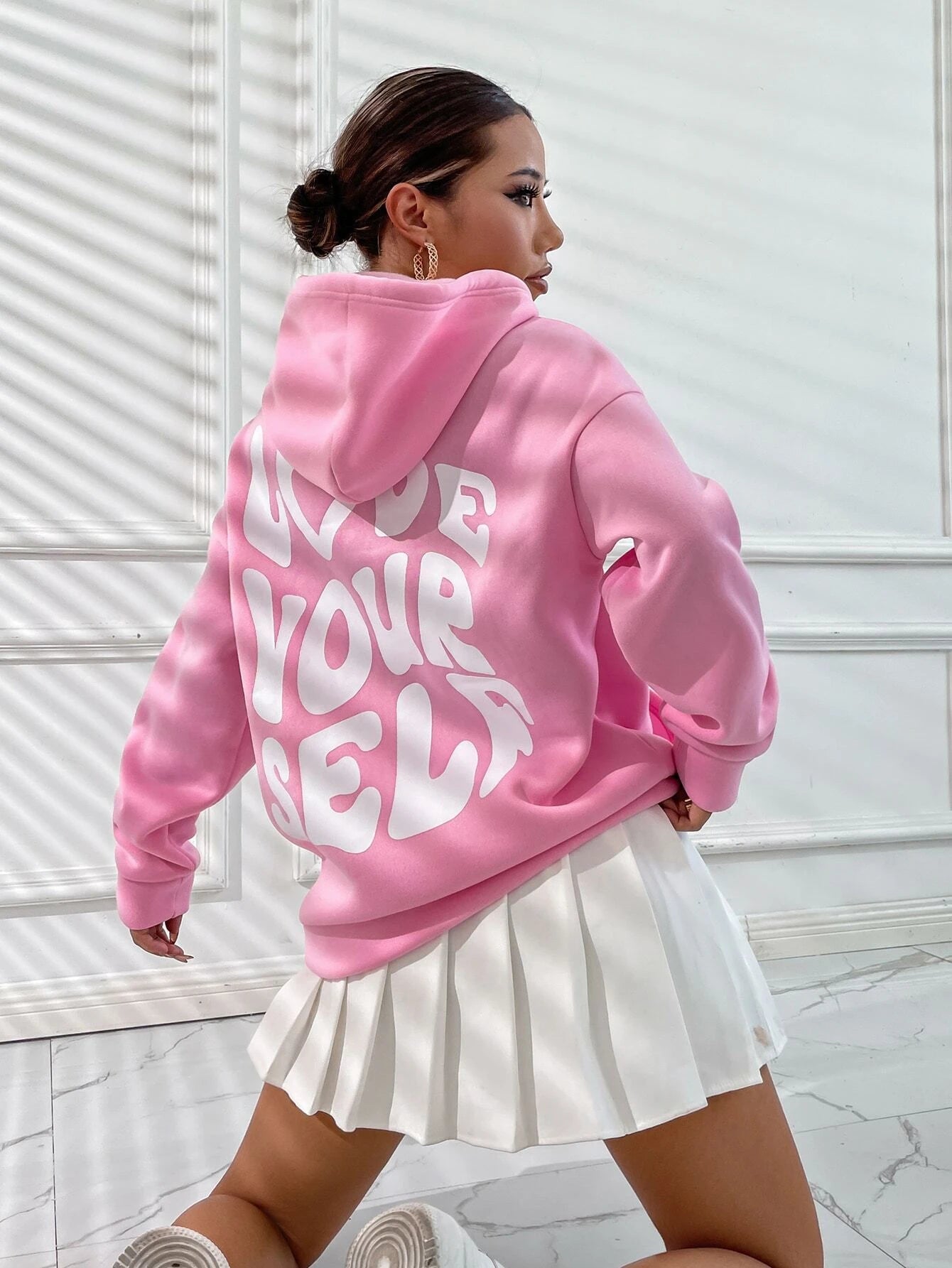 Zwergini-Mode - Streetwear Winter Statement Hoodie für Frauen