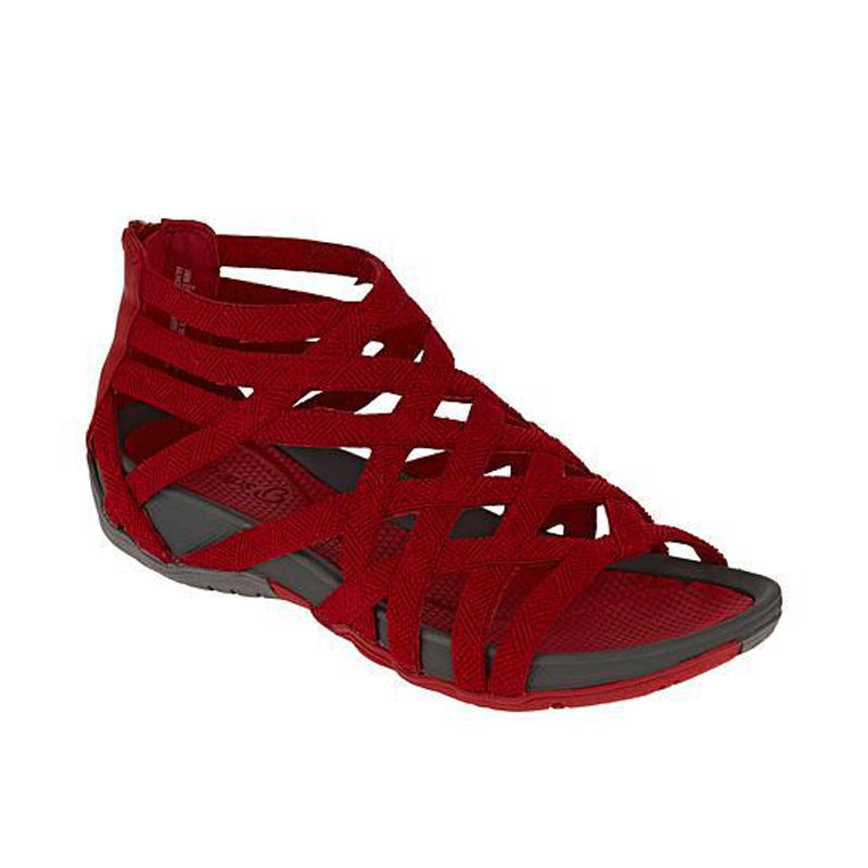 Zwergini-Mode Römersandalen für stilvolle Sommerlooks