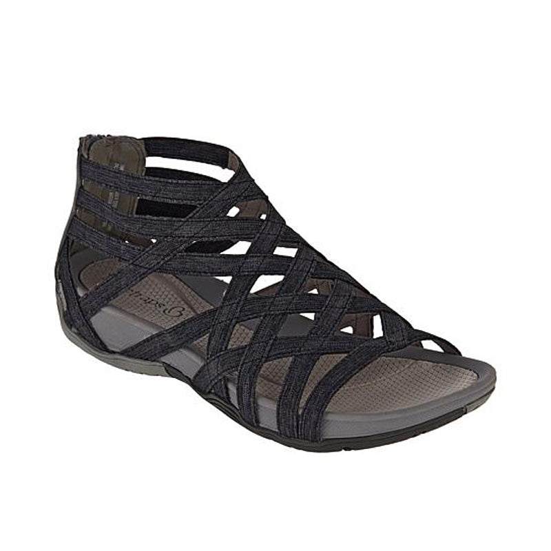 Zwergini-Mode Römersandalen für stilvolle Sommerlooks