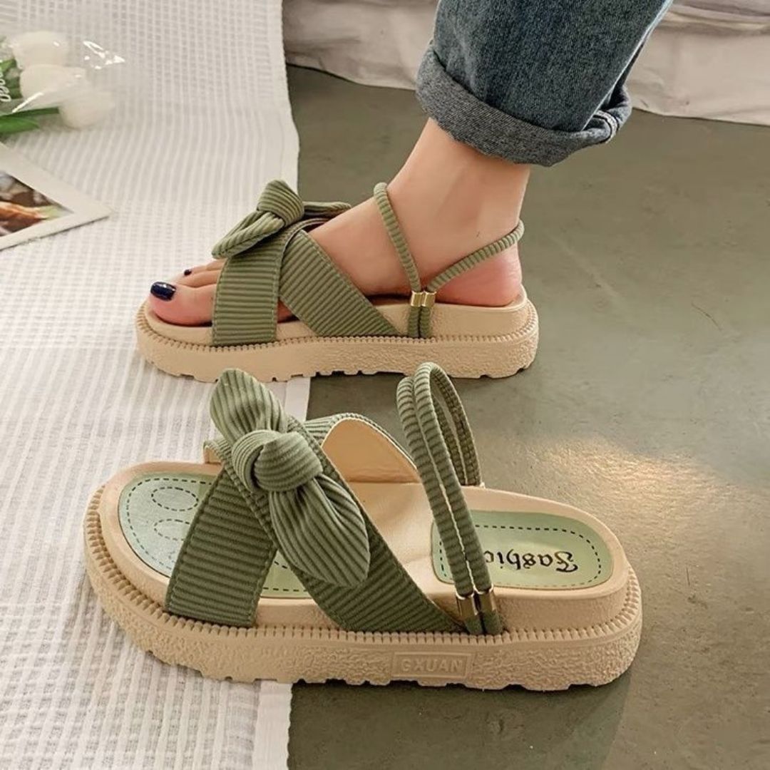 Zwergini-Mode - Sandalen