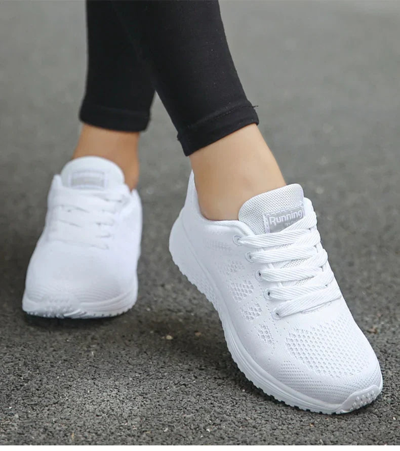 Zwergini-Mode | Leichte Turnschuhe aus Mesh