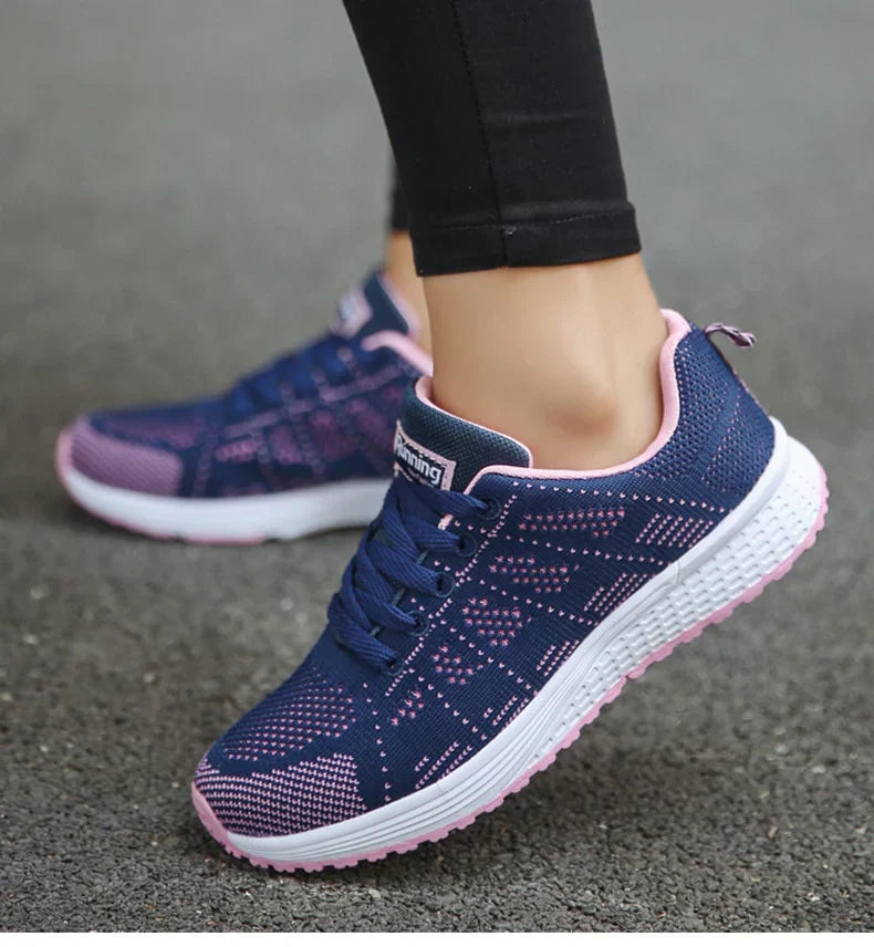 Zwergini-Mode | Leichte Turnschuhe aus Mesh