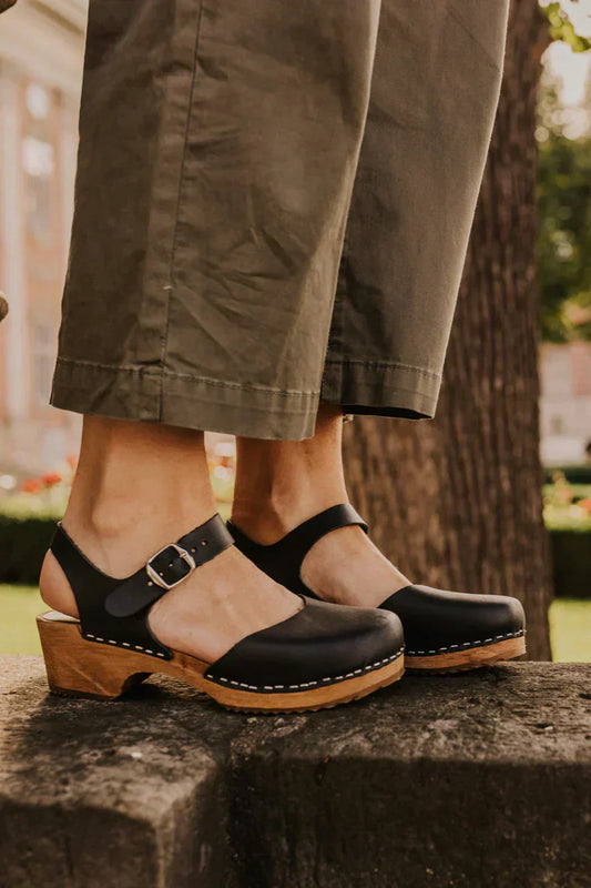 Zwergini-Mode | Stylische Clogs für Damen