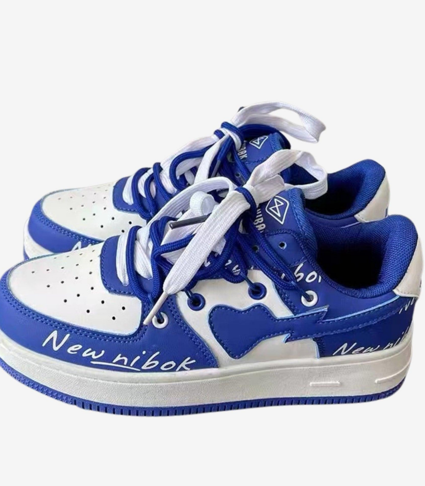 Zwergini-Mode - vulkanisierte Schuhe mit Herzdesign