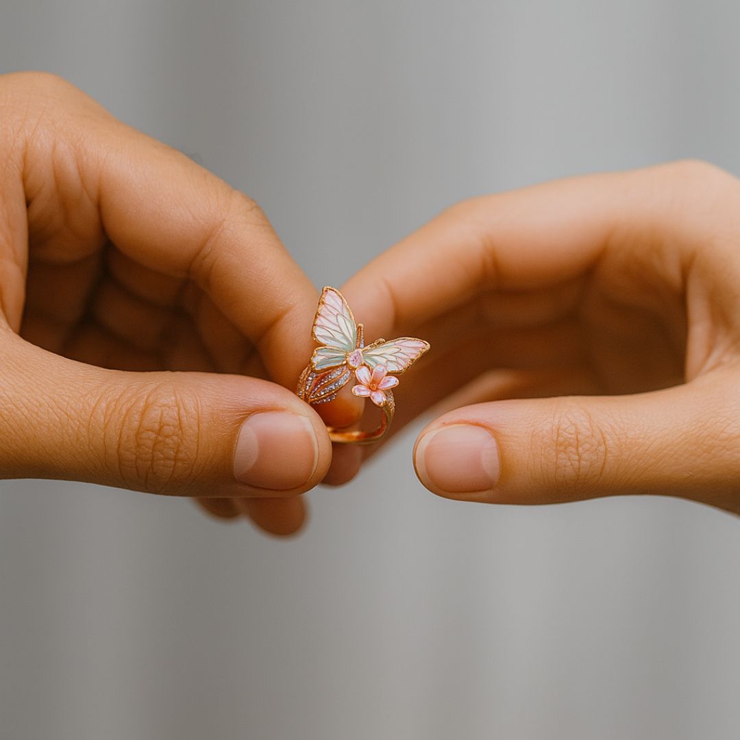 Vintage-Floral-Ring – Goldenes Blütenpoem