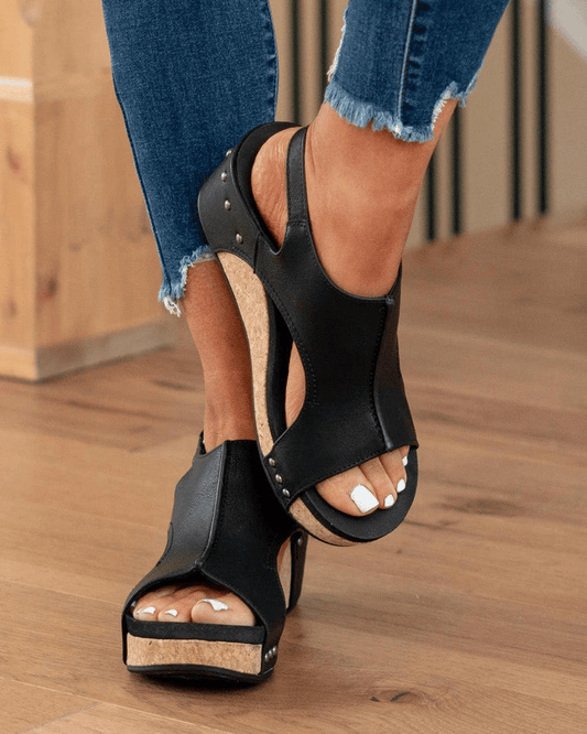 Zwergini-Mode | Stylische Sandalen