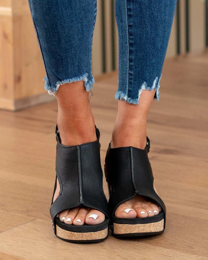 Zwergini-Mode | Stylische Sandalen