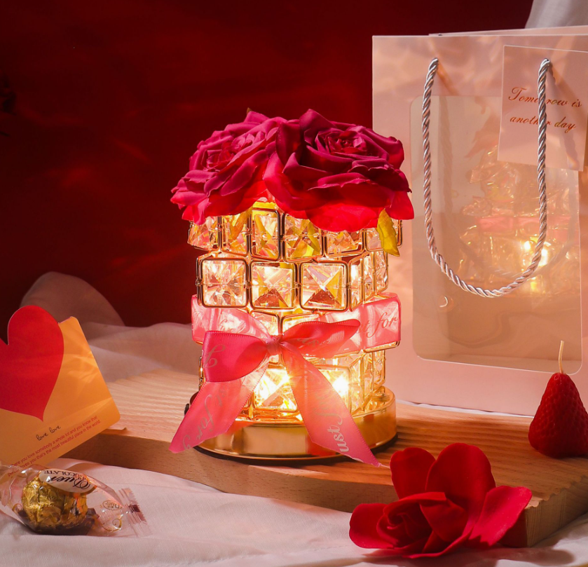 Rosen-Kristall-Nachttischlampe mit warmem Licht