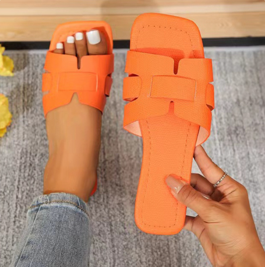 Zwergini-Mode | Die eleganten und stylische Sandalen für den Frühling/Sommer