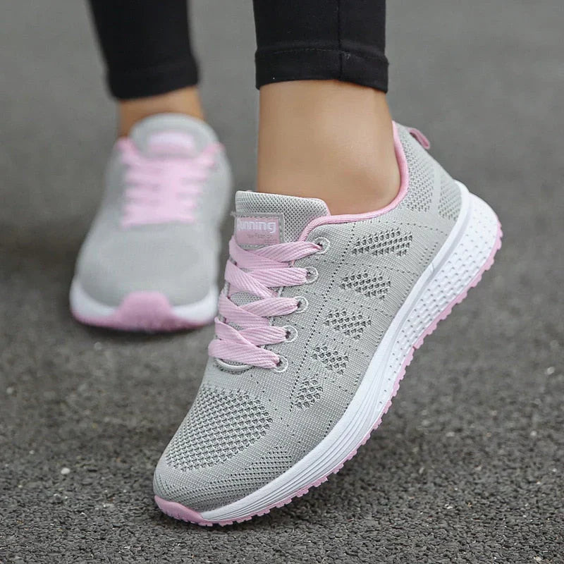 Zwergini-Mode | Leichte Turnschuhe aus Mesh