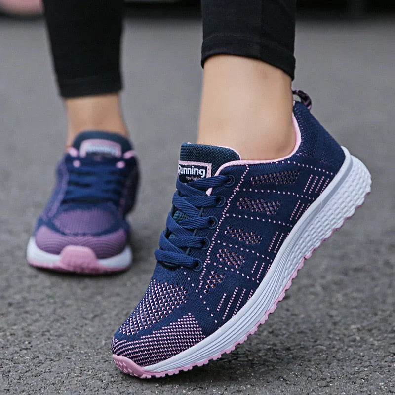 Zwergini-Mode | Leichte Turnschuhe aus Mesh