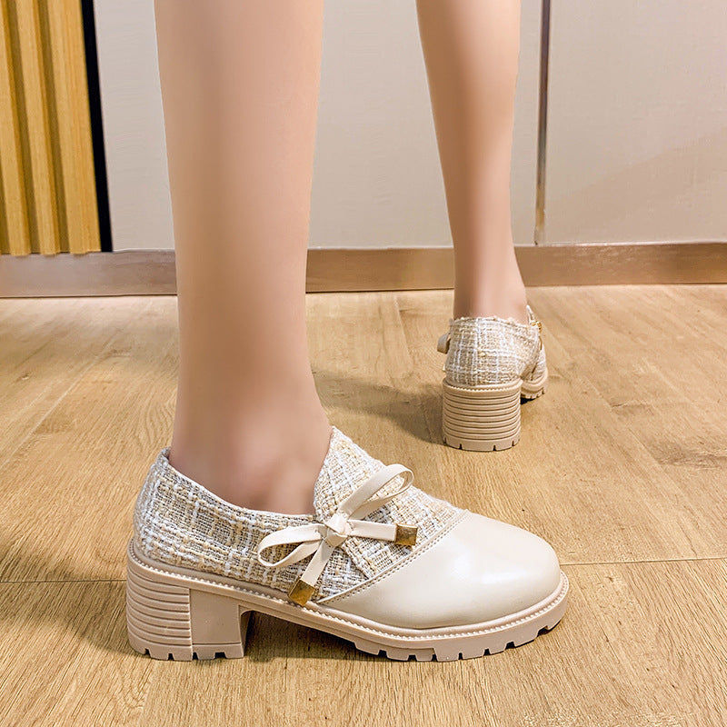 Zwergini-Mode | Das elegante Paar bunter Schuhe mit Schleife