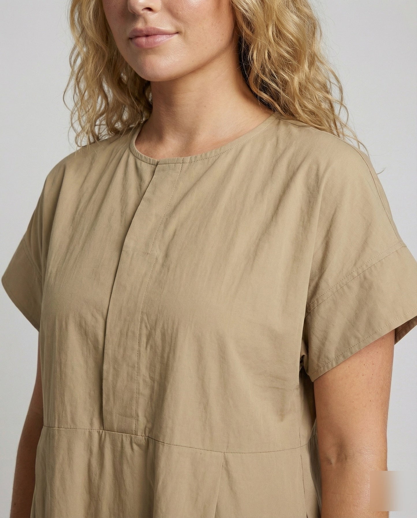 Damen weites Maxikleid mit kastiger Silhouette