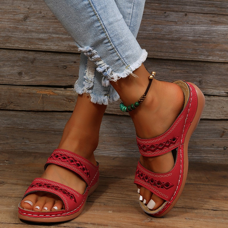 Zwergini-Mode | Gepolsterte orthopädische Sandalen