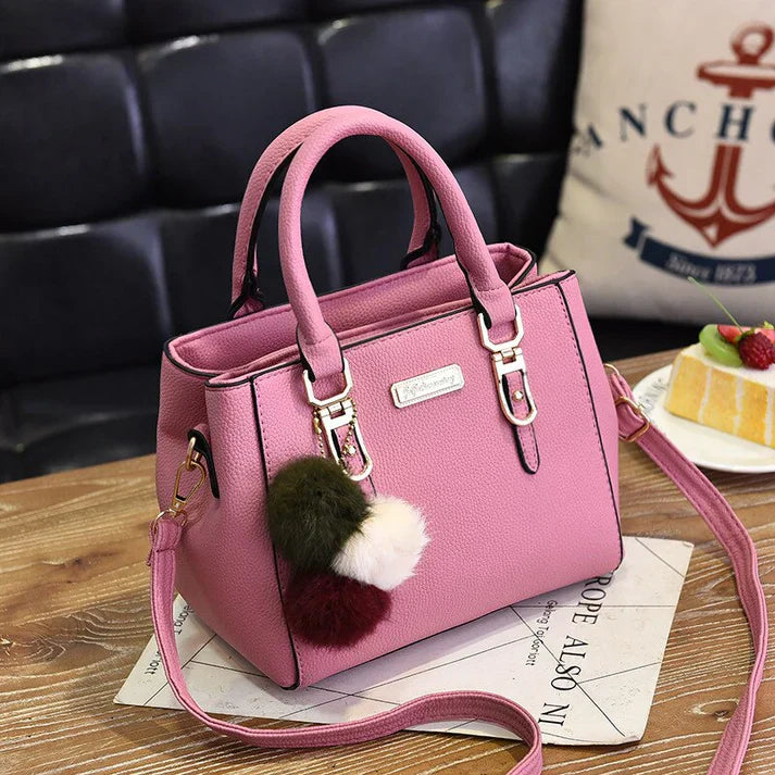 Zwergini-Mode | Handtasche mit Anhänger