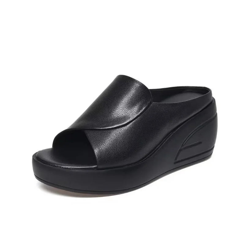 Zwergini-Mode | Orthopädische Keil-Sandalen