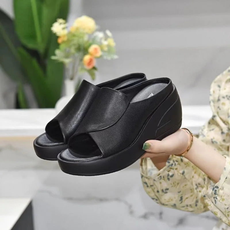 Zwergini-Mode | Orthopädische Keil-Sandalen
