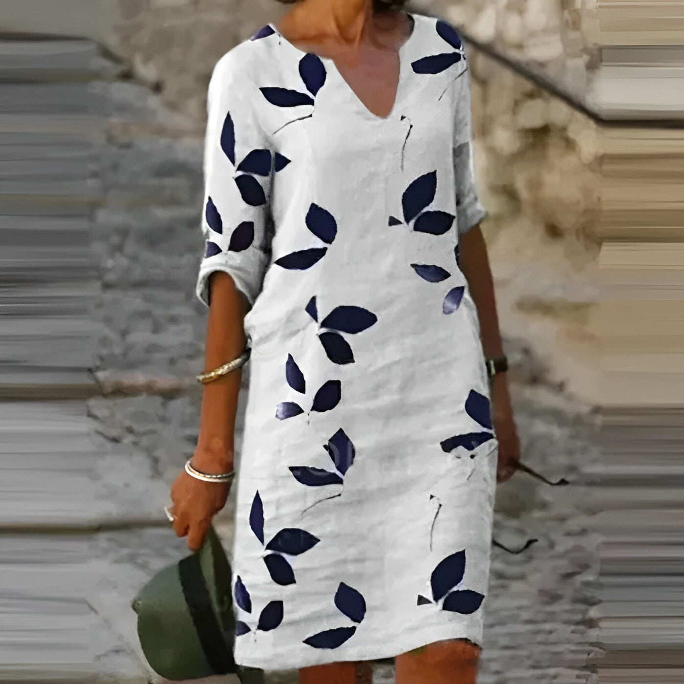 Zwergini-Mode | Atemberaubendes Damen-Sommerkleid mit Blätterdruck