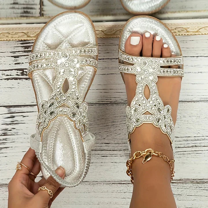 Zwergini-Mode | Frauen stilvolle Sandalen glänzend