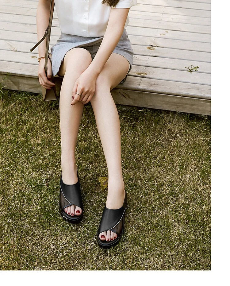 Zwergini-Mode | Orthopädische Keil-Sandalen