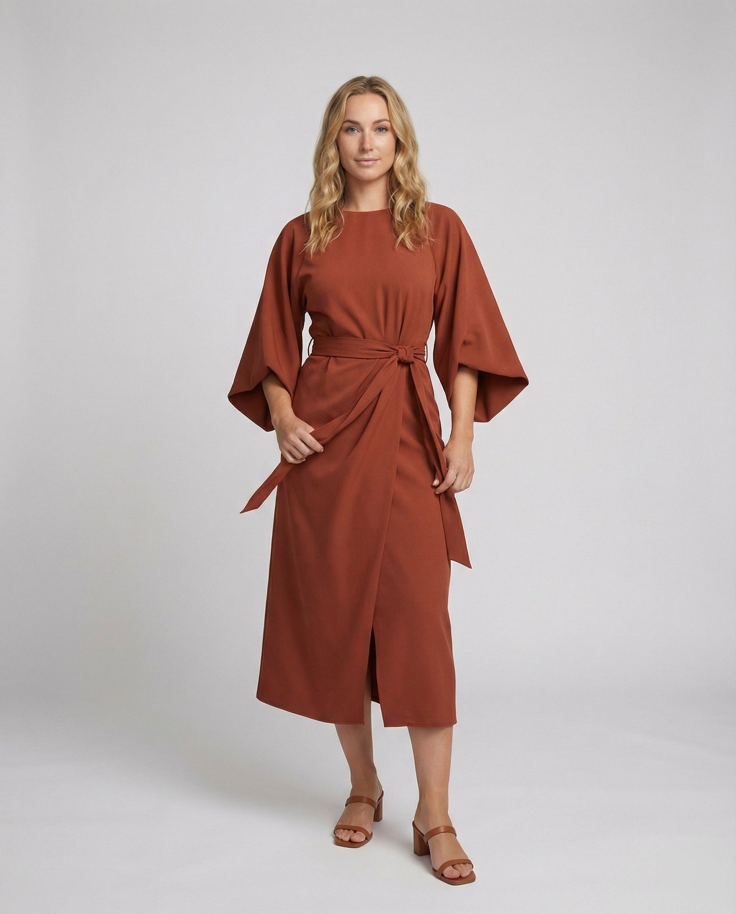 Zwergini-Mode | Elegantes Kleid mit Laternenärmeln und Gürtel
