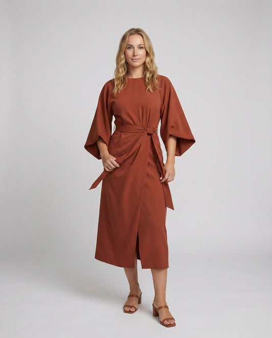 Zwergini-Mode | Elegantes Kleid mit Laternenärmeln und Gürtel