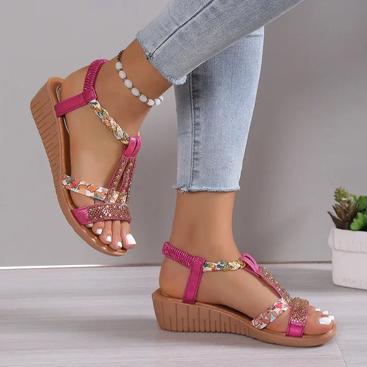 Zwergini-Mode | Schicke Boho-Sandalen